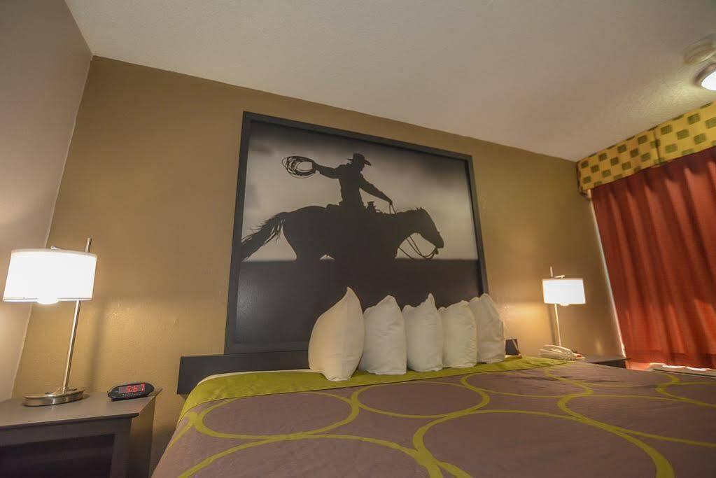 Hotel Super 8 By Wyndham Norman Exterior foto